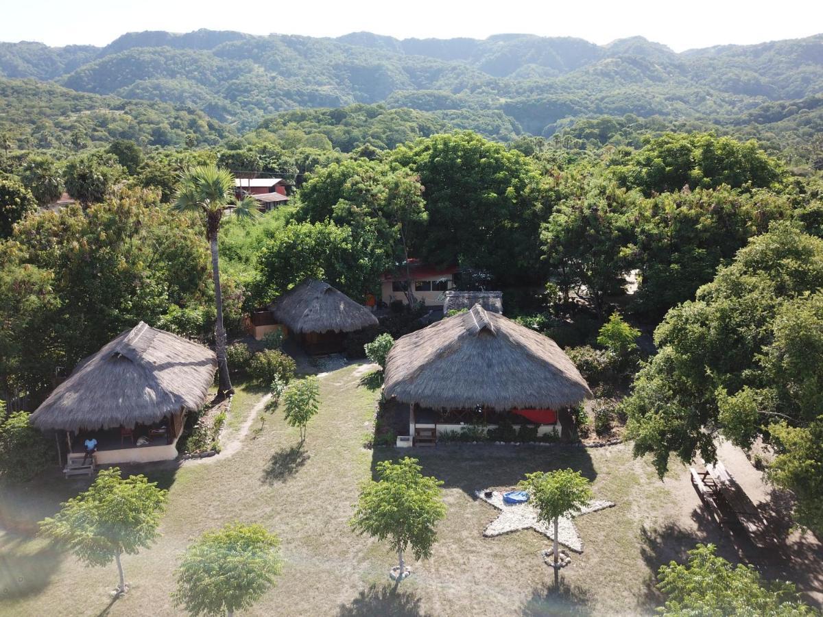 Beloi Atauro Dive Resort מראה חיצוני תמונה