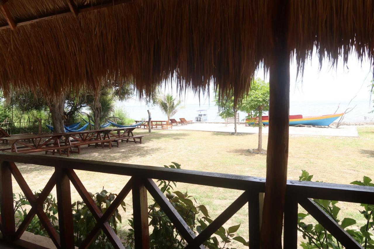 Beloi Atauro Dive Resort מראה חיצוני תמונה