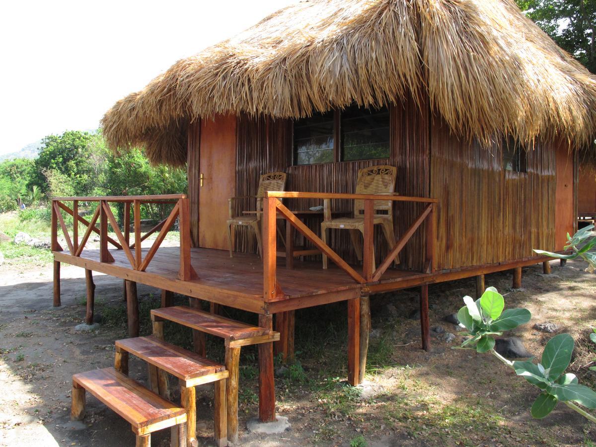 Beloi Atauro Dive Resort מראה חיצוני תמונה